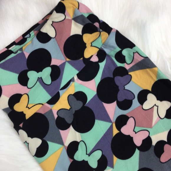 DONATED…LuLaRoe Minnie Mouse Leggings.🎀 - Picture 2 of 4